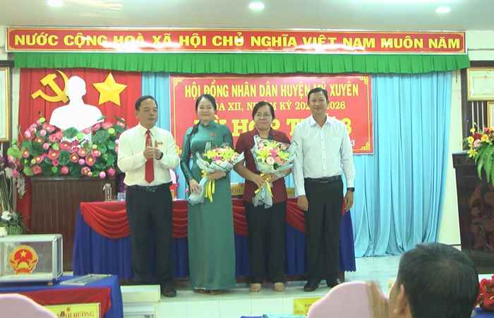 Kỳ họp thứ 8, HĐND huyện Mỹ Xuyên khóa XII, nhiệm kỳ 2021 - 2026
