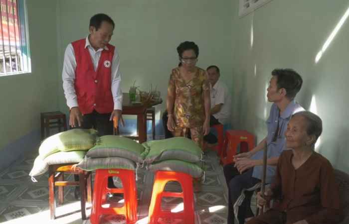 Kế Sách bàn giao nhà tình thương cho hộ nghèo ở xã Đại Hải