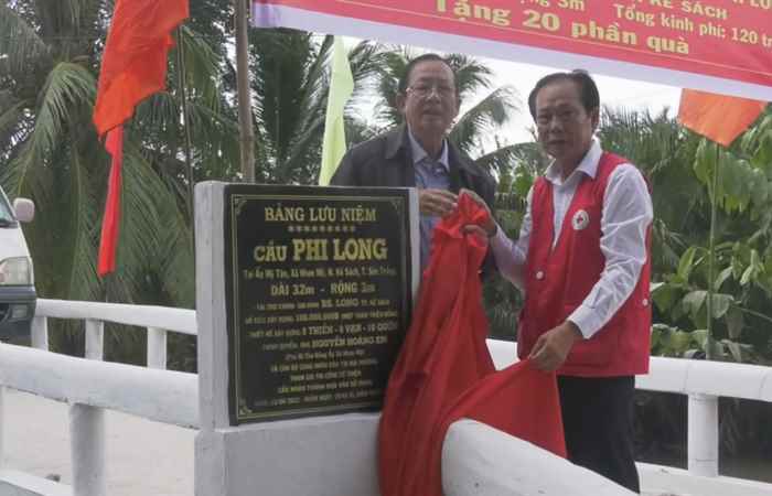 Khánh thành, đưa vào sử dụng cây cầu nông thôn tại xã Nhơn Mỹ, huyện Kế Sách