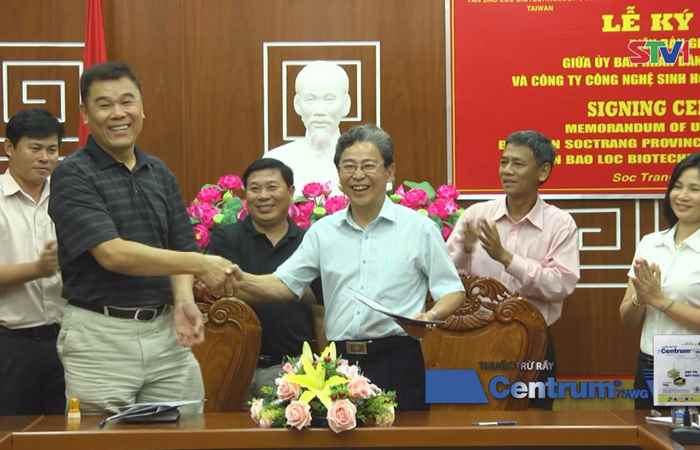 Lễ ký kết biên bản thỏa thuận giữa Ủy ban nhân dân tỉnh Sóc Trăng và công ty công nghệ sinh học Vạn Bảo Lộc, Đài Loan