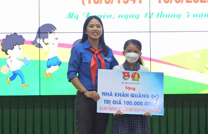 Hội đồng Đội huyện Mỹ Xuyên kỷ niệm 81 năm ngày thành lập Đội Thiếu niên tiền phong Hồ Chí Minh