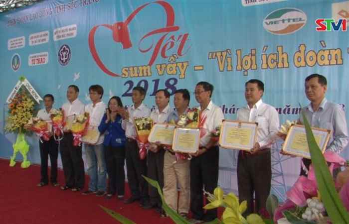 Liên đoàn lao động tỉnh Sóc Trăng tổ chức chương trình “Tết Sum Vầy năm 2018”