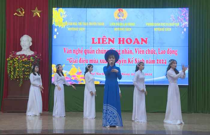 Kế Sách: Liên hoan tiếng hát công nhân viên chức lao động mừng Xuân Giáp Thìn 2024