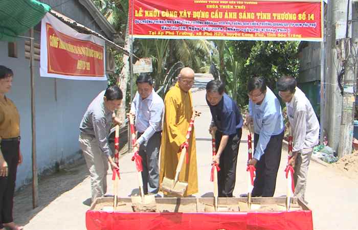 Long Phú: Khởi công xây dựng cầu nông thôn 