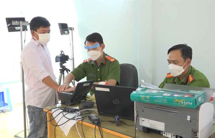 Long Phú ngày làm việc đầu năm Nhâm Dần 2022