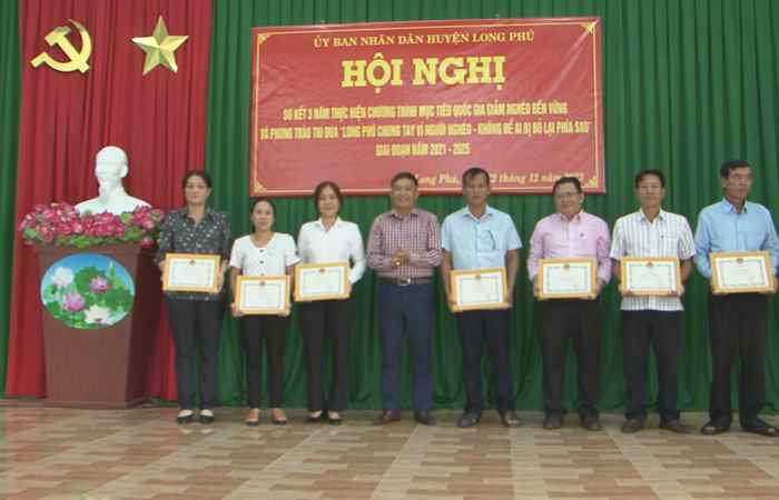 Long Phú: Sơ kết 3 năm thực hiện Chương trình mục tiêu Quốc gia giảm nghèo bền vững