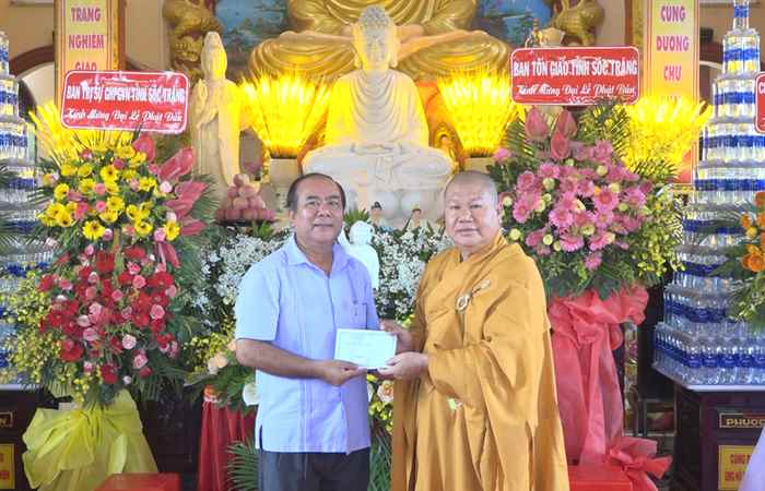 Long Phú thành lập 7 đoàn đến thăm, chúc mừng lễ Phật Đản 2024