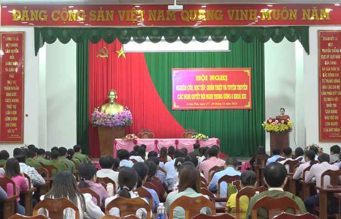Long Phú: Triển khai học tập Nghị quyết Trung ương 8, Khóa XIII