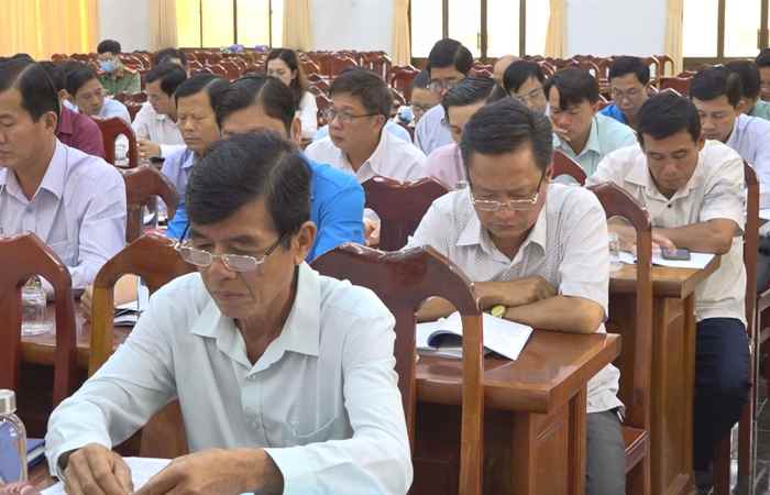 Long Phú triển khai Nghị quyết số 12 của Bộ chính trị về xây dựng lực lượng Công an nhân dân