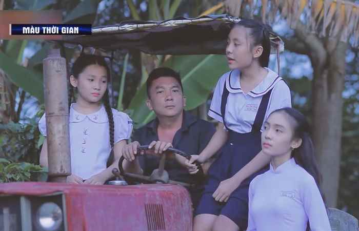 Màu thời gian 24-02-2020