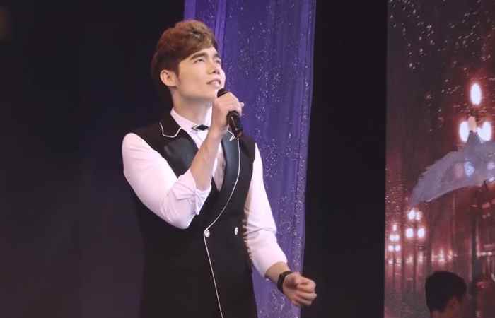 Màu thời gian 25-03-2019