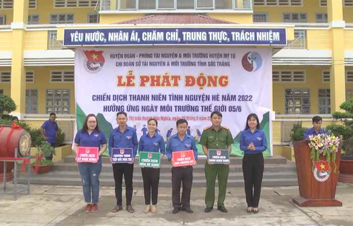 Mỹ Tú: Ra quân Chiến dịch Thanh niên tình nguyện hè năm 2022 