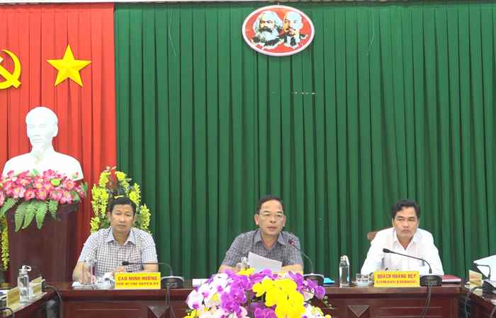 Mỹ Xuyên: Ban Thường vụ Huyện ủy tổ chức cuộc họp bất thường