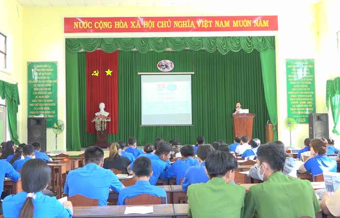 Mỹ Xuyên: Tuyên truyền về chính sách bảo hiểm