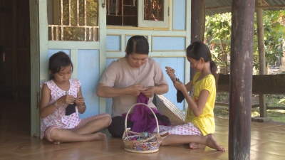 Nét Việt-Mũi chỉ đường kim 21-06-2016