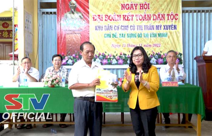 Ấp Chợ Cũ, TT. Mỹ Xuyên tổ chức Ngày hội Đại đoàn kết toàn Dân tộc ở khu dân cư