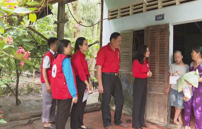 Nhân lên những bông hoa đẹp (23-11-2023)