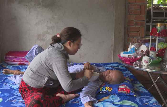 Hoàn cảnh của ông Phan Văn Chuyện cần được giúp đỡ (12-06-2024)