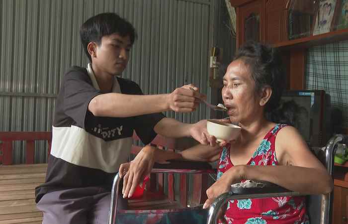 Hoàn cảnh đau bệnh của bà Lệ Hồng cần được giúp đỡ (26-06-2024)