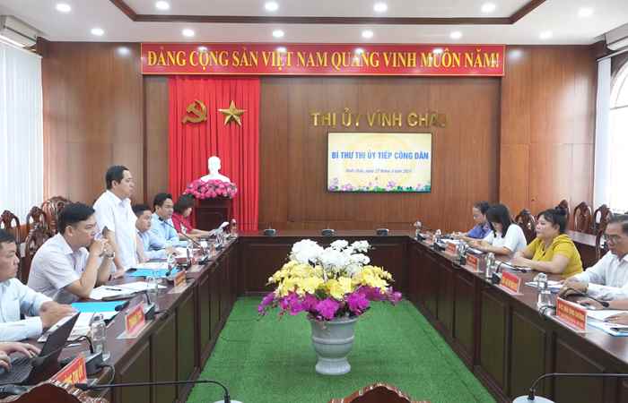 Vĩnh Châu: Bíí thư Thị ủy tiếp công dân