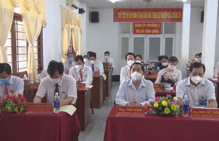 Vĩnh Châu hiện đang điều trị tại nhà 512 trường hợp mắc COVID-19    