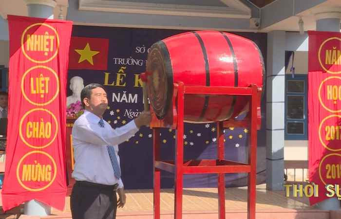 Phó bí thư Thường trực Tỉnh ủy Sóc Trăng dự khai giảng năm học mới tại Trường Nuôi dạy trẻ khuyết tật Sóc Trăng