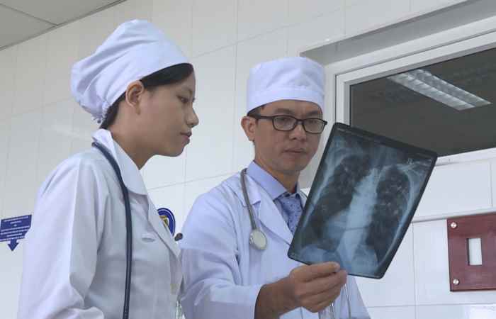 Phóng sự - Đổi mới của ngành y tế Sóc Trăng nhìn từ nghị quyết 20 