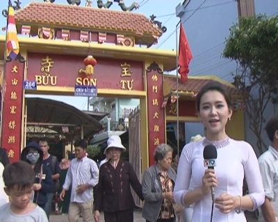 Phóng sự: Lễ chùa đầu xuân