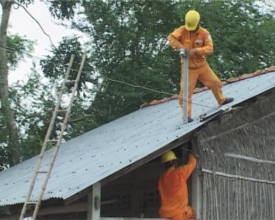 Phóng sự- Thắp sáng niềm tin