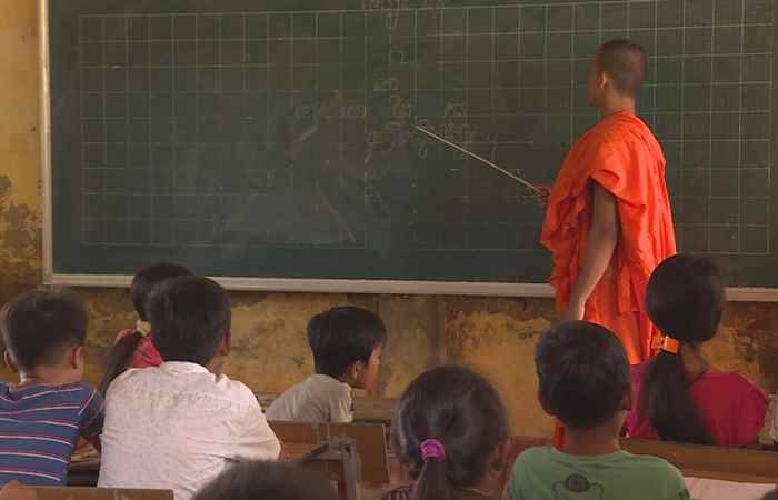 Sóc Trăng sôi động lớp học chữ Khmer   