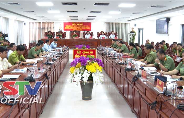 Quán triệt nội dung cơ bản, những vấn đề mới của Luật Quản lý, sử dụng vũ khí, vật liệu nổ và công cụ hỗ trợ 