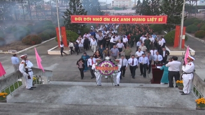 Quốc phòng toàn dân 24-07-2015