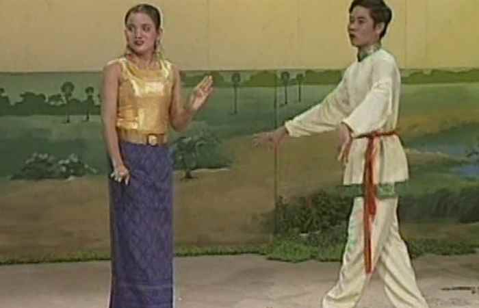 Sân khấu Dù kê 02-09-2018