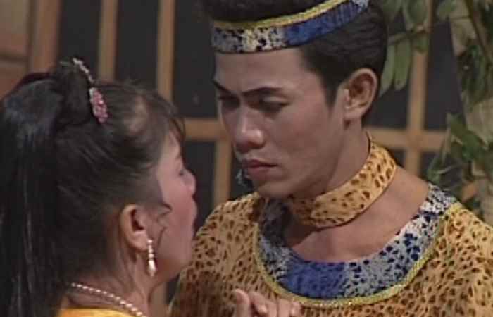 Sân khấu Dù kê 04-11-2018