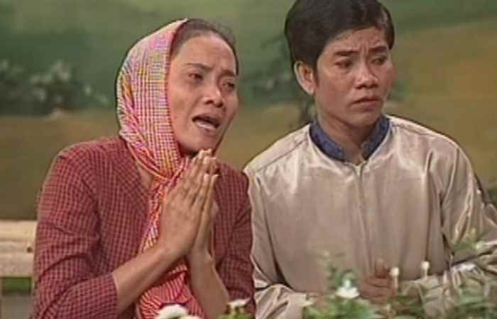 Sân khấu Dù kê 17-03-2019