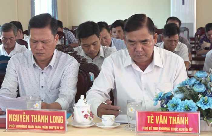 Trần Đề: Sơ kết 4 năm thực hiện Nghị quyết của BCH Trung ương Hội Nông dân Việt Nam