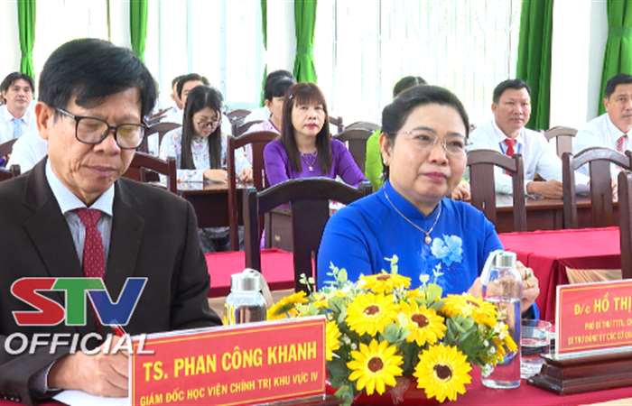 Sóc Trăng bế giảng lớp Cao cấp lý luận chính trị hệ không tập trung