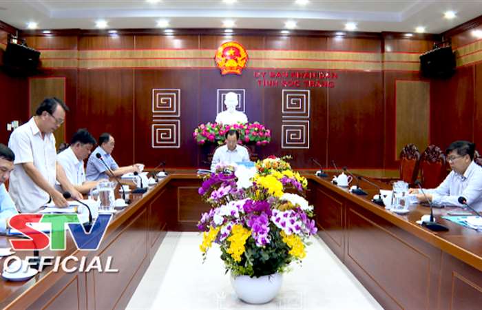 Lãnh đạo UBND tỉnh Sóc Trăng nghe báo cáo Đề án kiện toàn Quỹ hỗ trợ phát triển Hợp tác xã