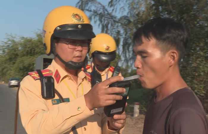 Sóc Trăng phấn đấu kéo giảm tai nạn giao thông trong 6 tháng cuối năm 2023 (10-07-2023)