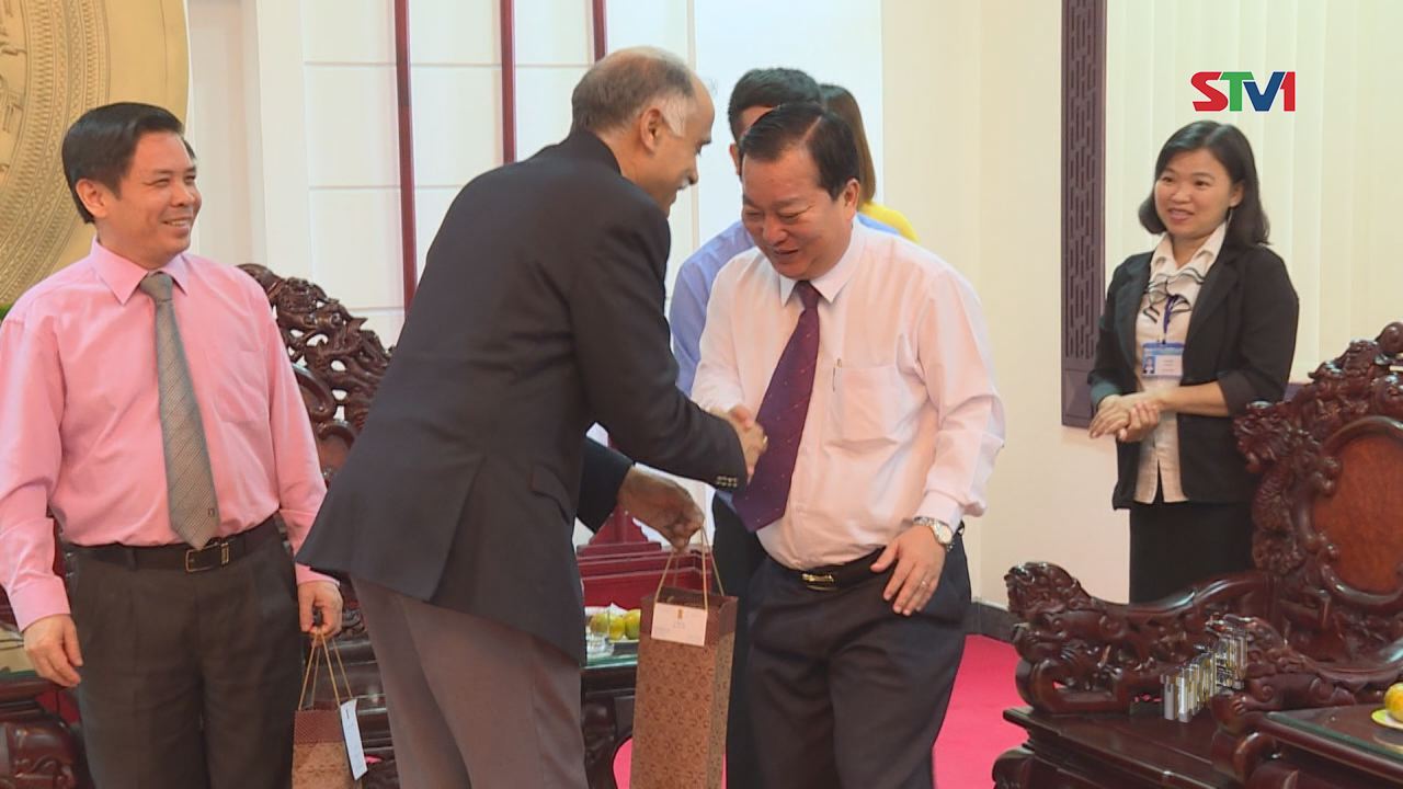 Lãnh đạo tỉnh Sóc Trăng tiếp và làm việc với Đoàn Đại sứ quán Ấn Độ tại Việt Nam