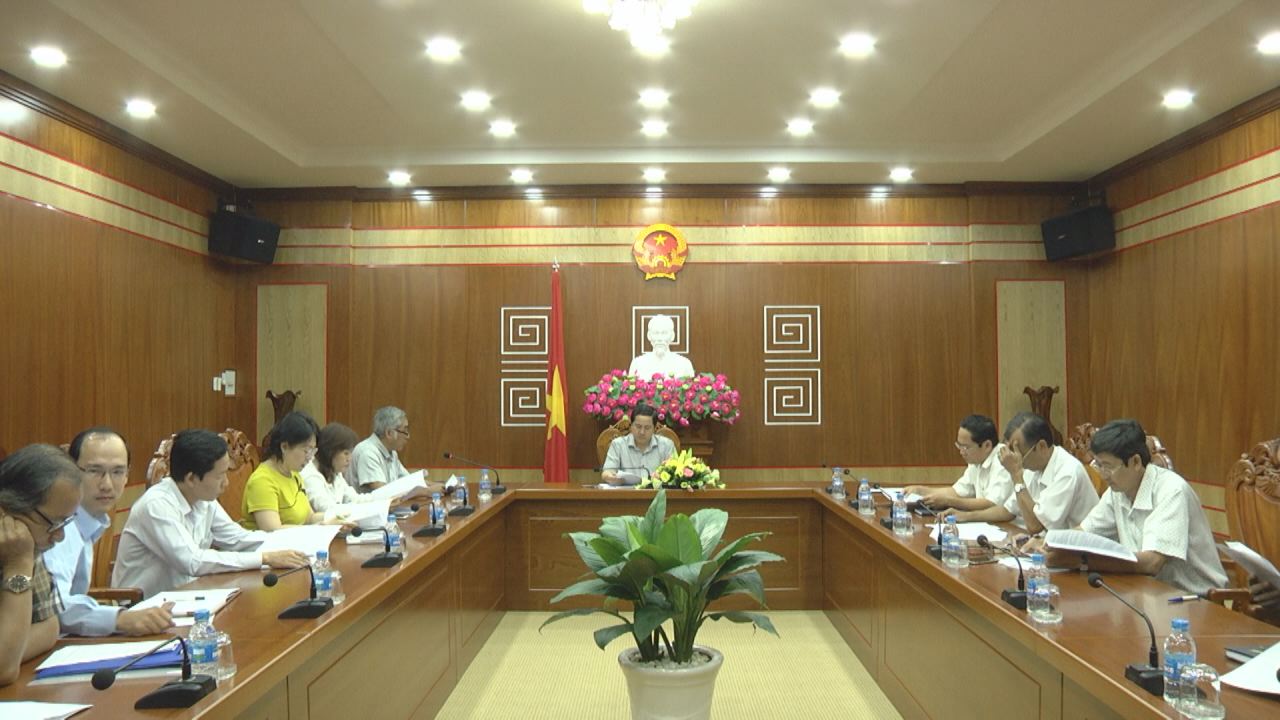 Lãnh đạo UBND tỉnh Sóc Trăng làm việc về Đề án khám chữa bệnh theo yêu cầu tại các cơ sở y tế công lập 