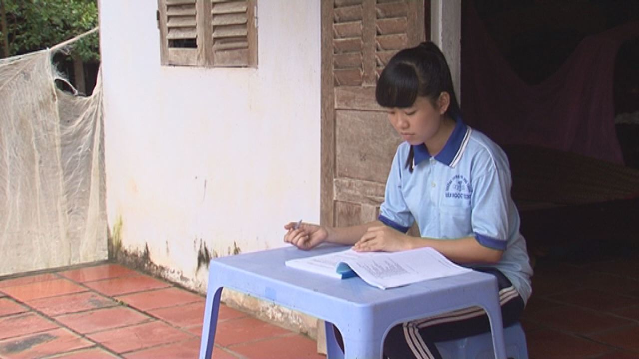 Tiếp bước cho em đến trường 05-10-2016