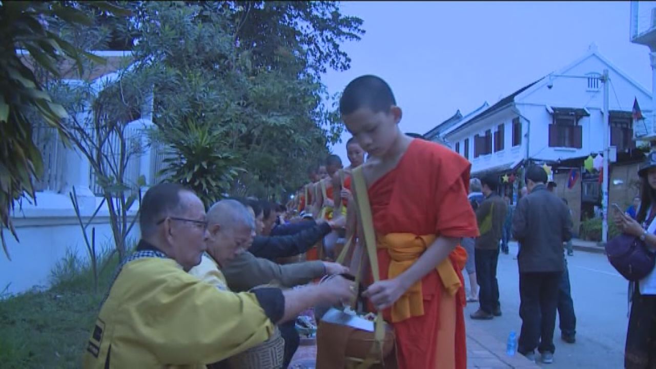 Câu chuyện Đông - Tây 21-10-2016