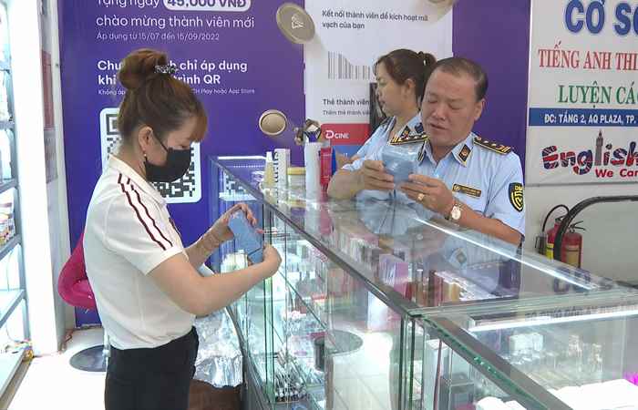 Tăng cường kiểm tra chất lượng mỹ phẩm (09-03-2023)