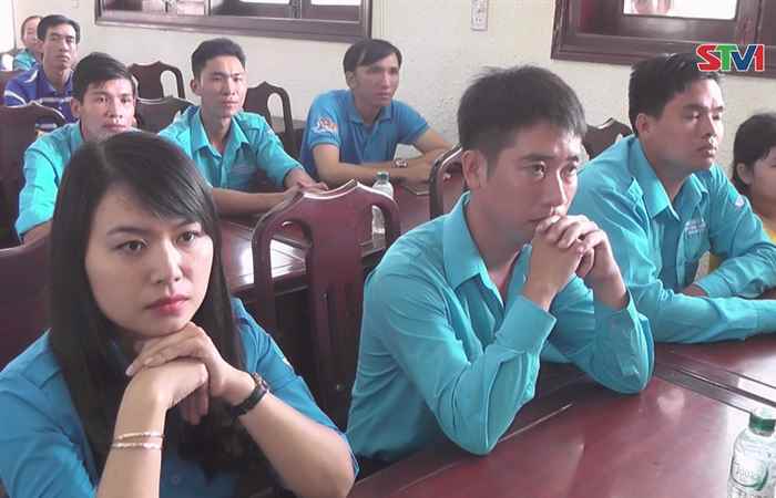 Thanh niên Sóc Trăng 12-11-2018