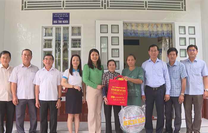 Thêm những ngôi nhà nghĩa tình ở huyện Mỹ Tú