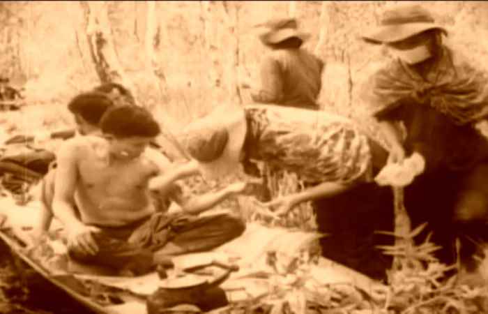 Theo dòng thời gian  tiếng Khmer (04-10-2020)