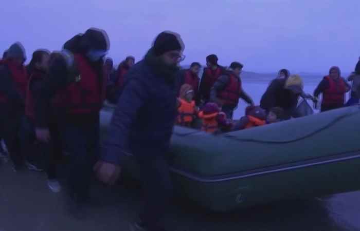 Thời sự trưa (01-12-2021)