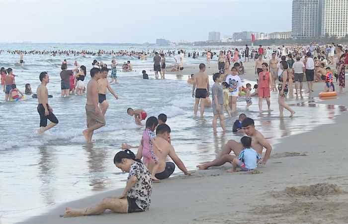 Thời sự trưa (13-03-2023)