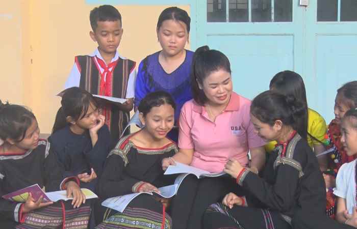 Thời sự trưa (13-11-2023)
